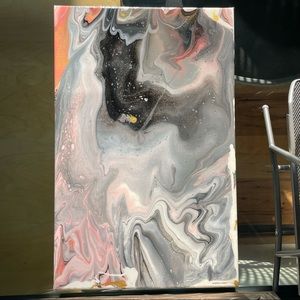Elegant Acrylic Fluid Art